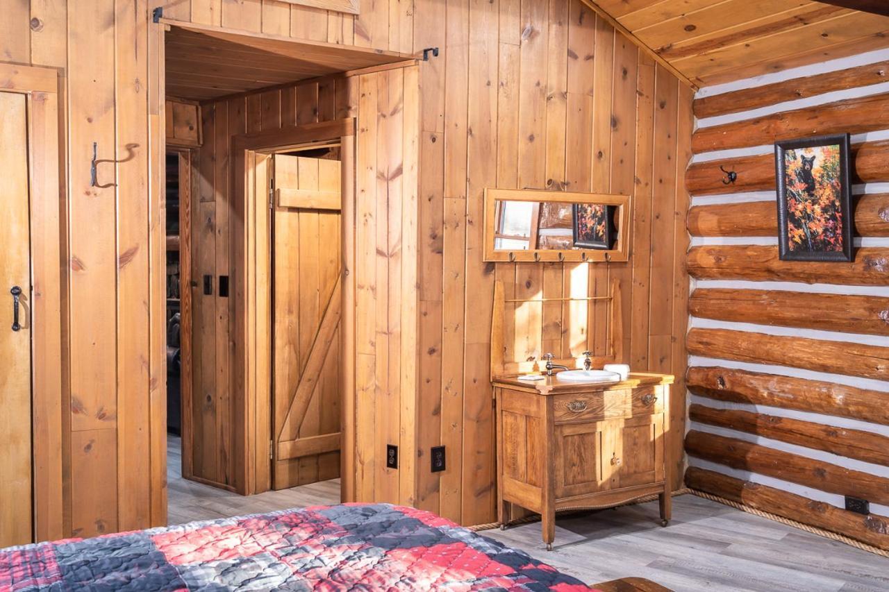 Buckhorn Hideaway By Stony Brook Cabins Гетлинбург Екстериор снимка