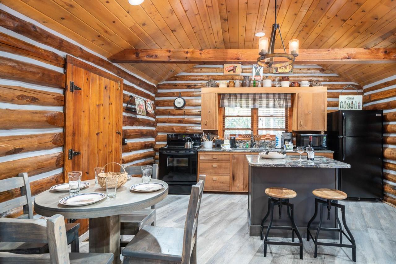 Buckhorn Hideaway By Stony Brook Cabins Гетлинбург Екстериор снимка